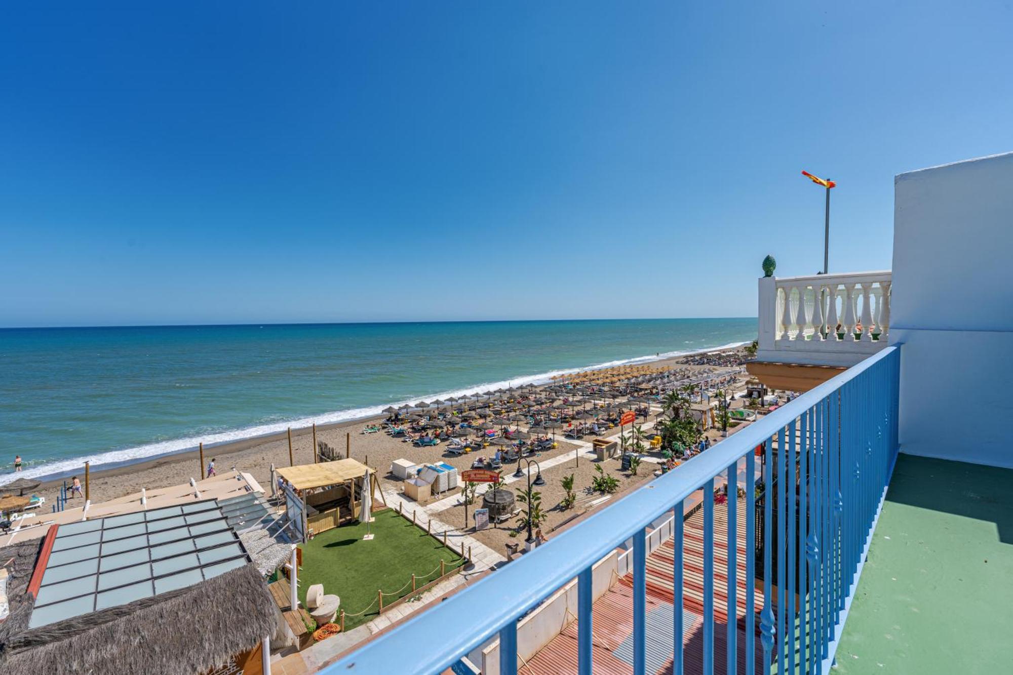 Sunset Malaga - Carihuela Beach & Sun Torremolinos Dış mekan fotoğraf